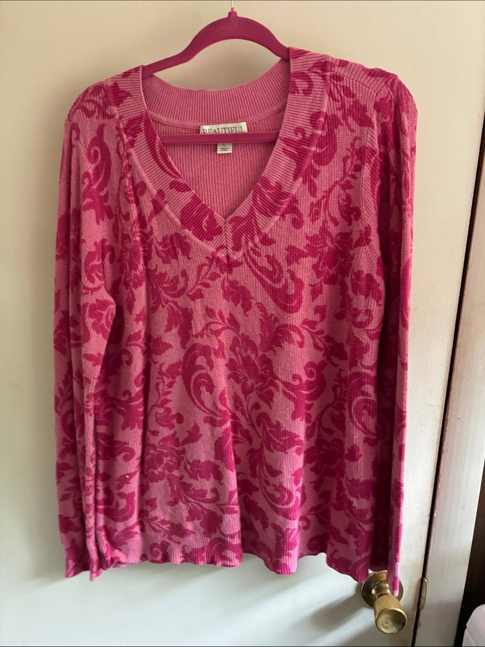 Relativity V-Neck Floral Print Sweater - Pink